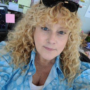 Meet your Posher, Heather